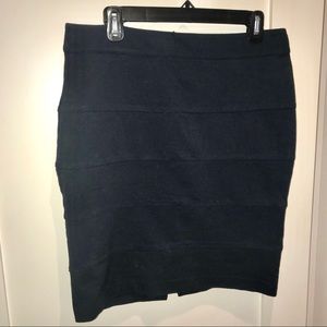 Thalian navy stretch pencil skirt